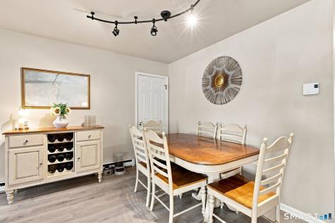 8 Rose Lane Danbury CT 06811