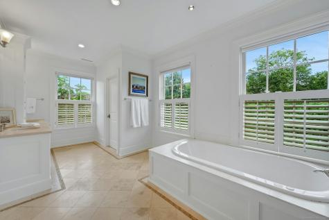 166 Rowayton Avenue Norwalk CT 06853