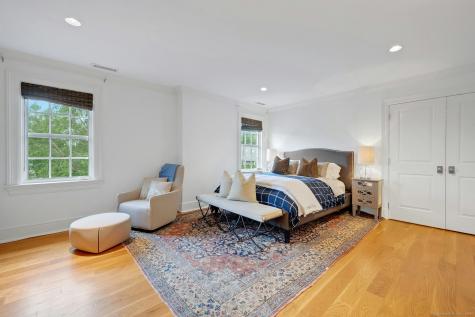 166 Rowayton Avenue Norwalk CT 06853