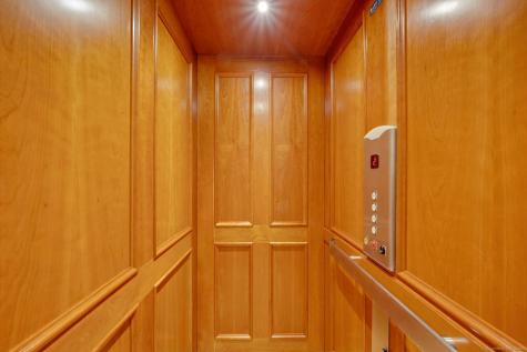 166 Rowayton Avenue Norwalk CT 06853