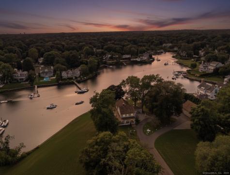 166 Rowayton Avenue Norwalk CT 06853