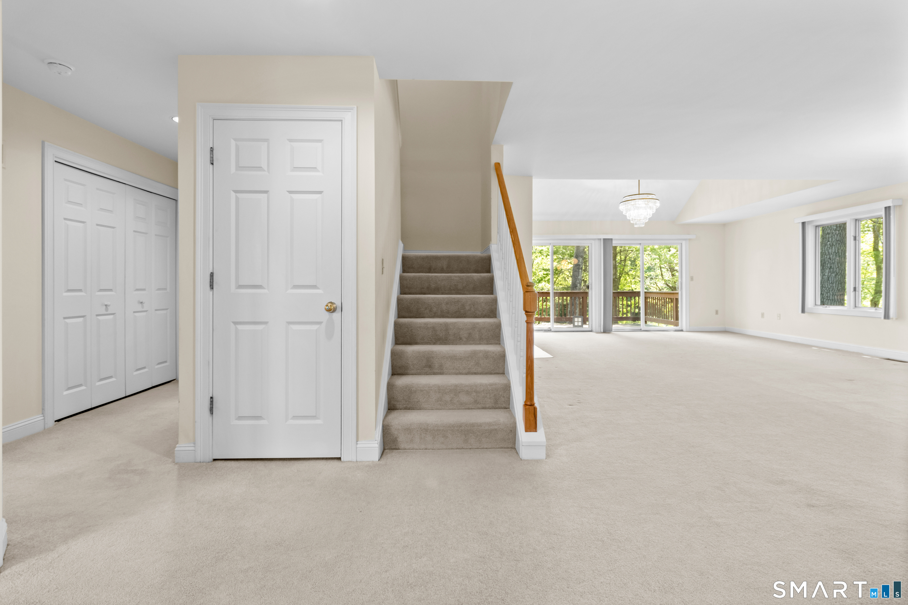 1 Greenwich Lane Avon CT 06001