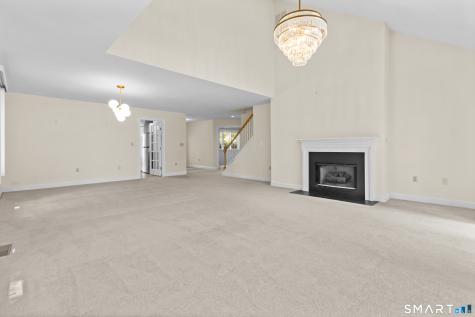 1 Greenwich Lane Avon CT 06001