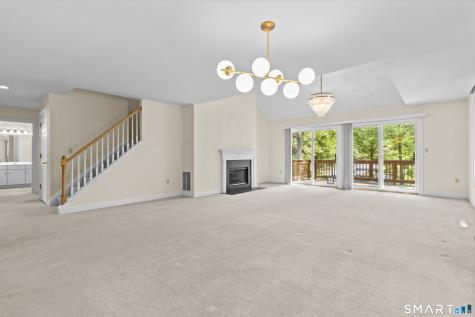 1 Greenwich Lane Avon CT 06001