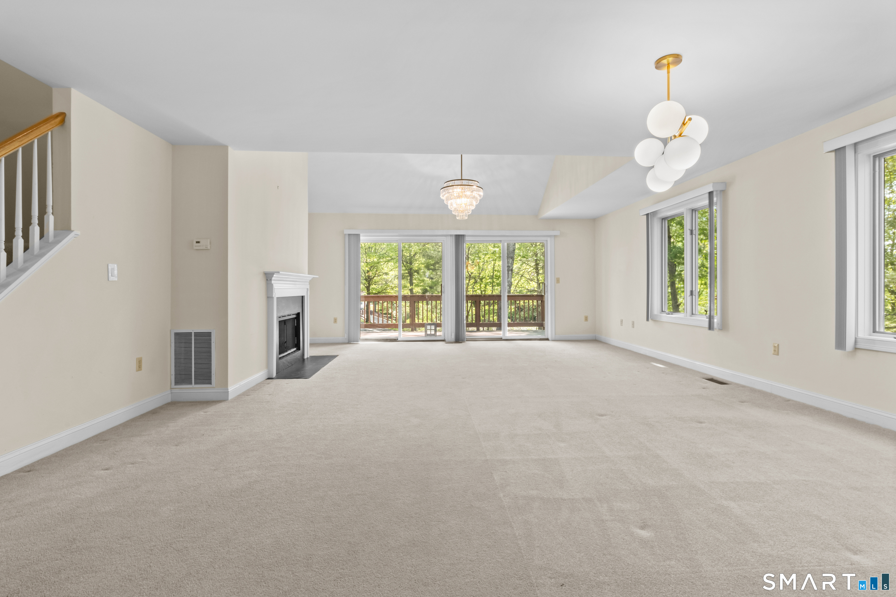 1 Greenwich Lane Avon CT 06001