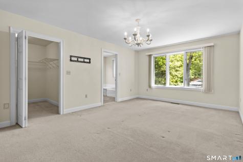1 Greenwich Lane Avon CT 06001