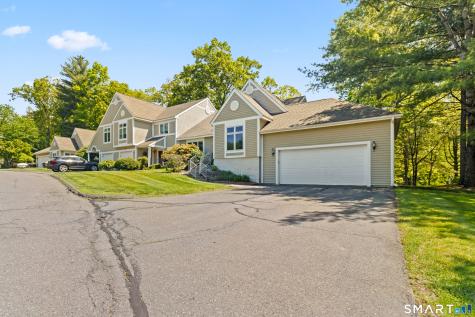 1 Greenwich Lane Avon CT 06001