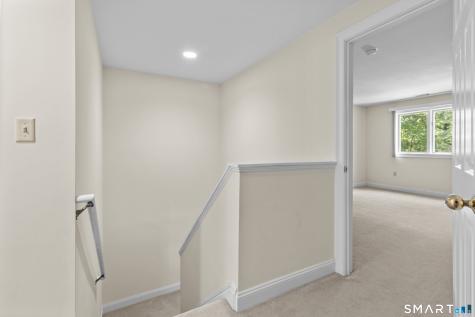 1 Greenwich Lane Avon CT 06001