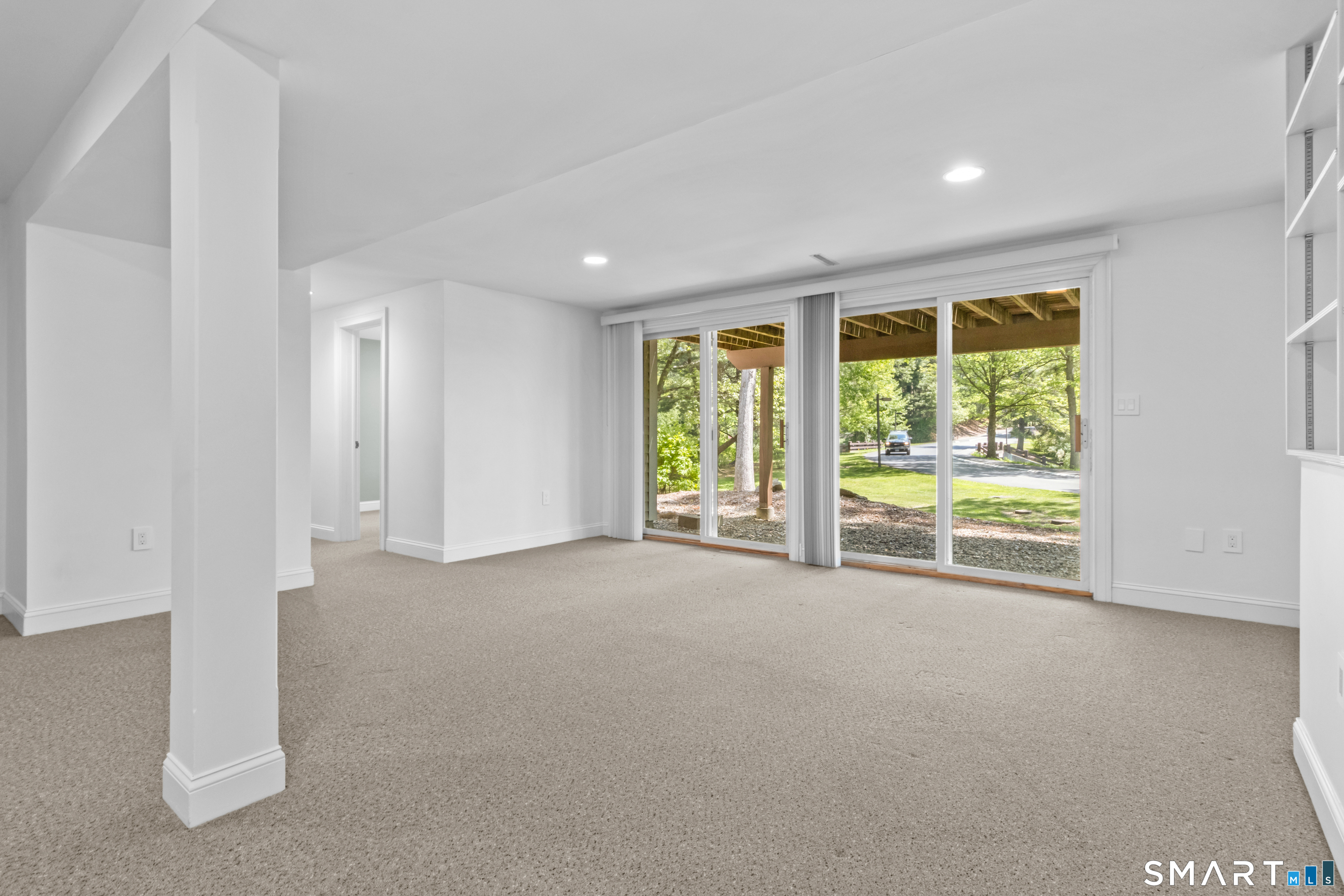 1 Greenwich Lane Avon CT 06001