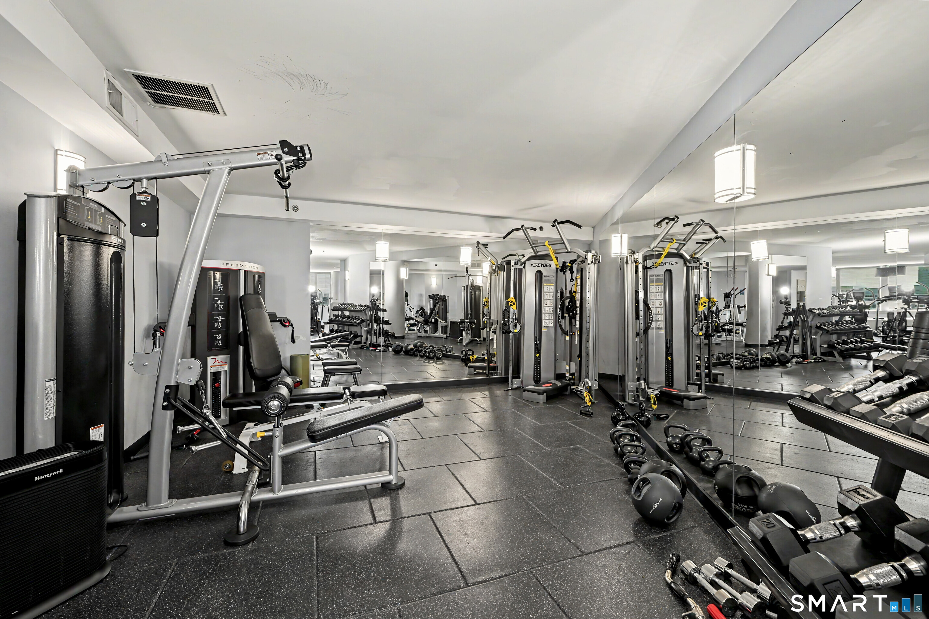 25 Forest Street Stamford CT 06901