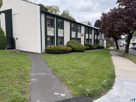 34 Patriot Drive Danbury CT 06810