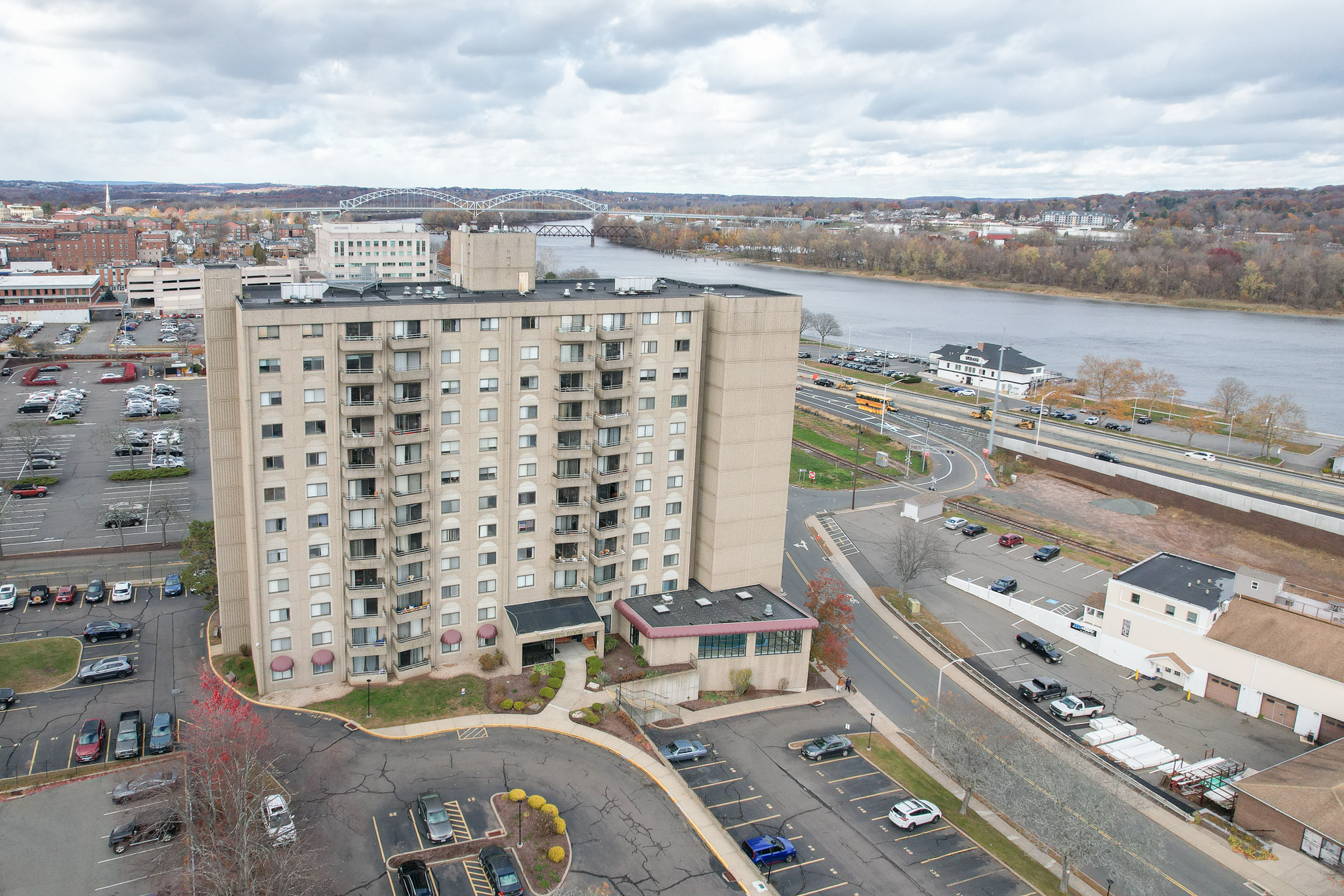 111 Dekoven Drive Middletown CT 06457