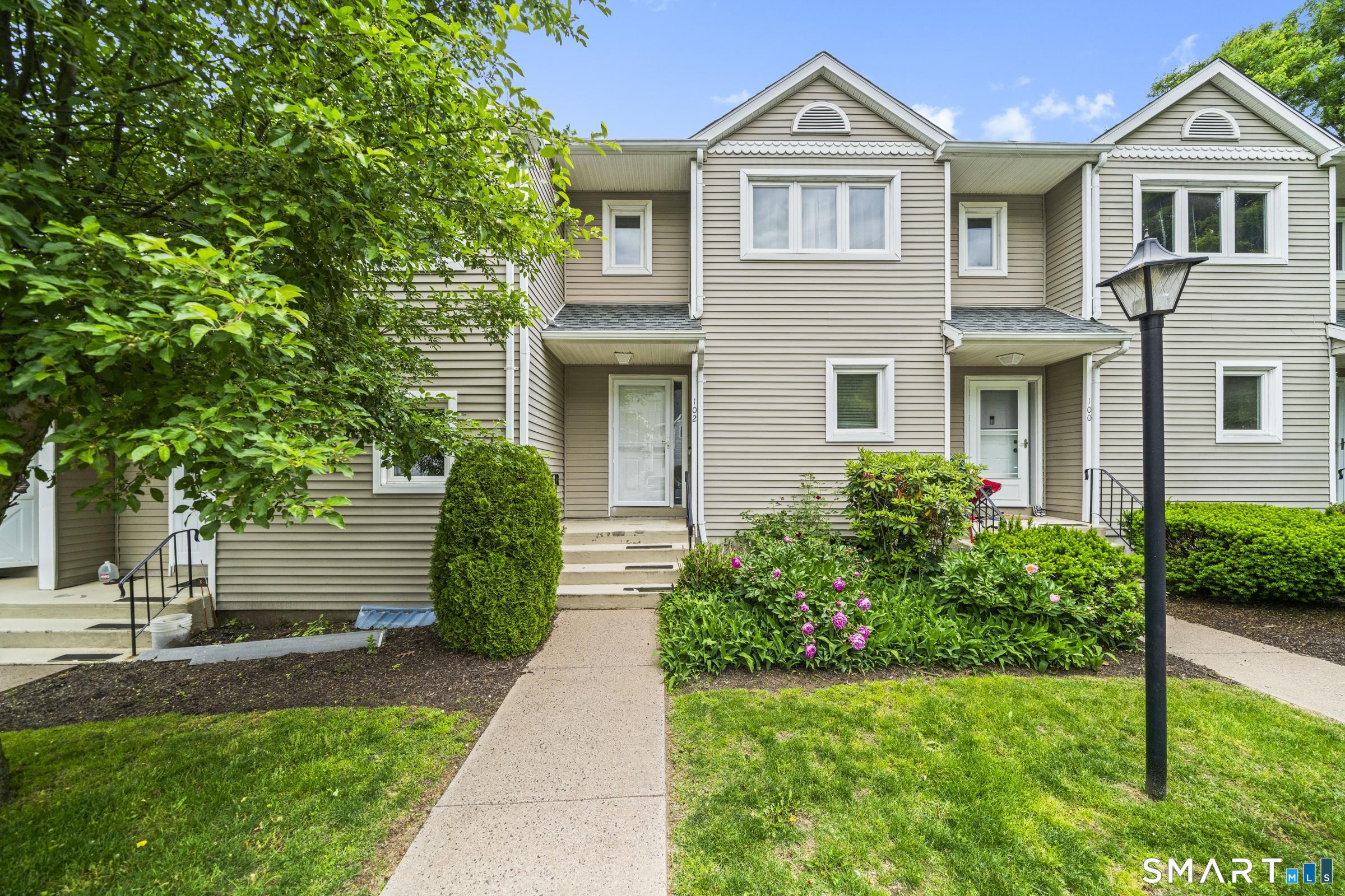 102 Oak Ridge Drive Windsor Locks CT 06096