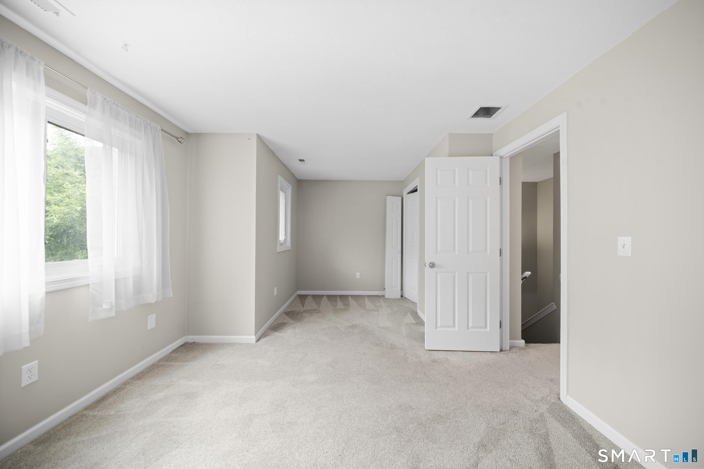 102 Oak Ridge Drive Windsor Locks CT 06096