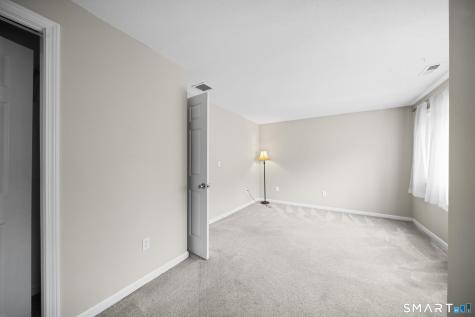 102 Oak Ridge Drive Windsor Locks CT 06096