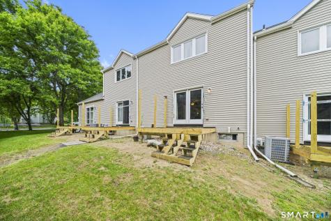 102 Oak Ridge Drive Windsor Locks CT 06096