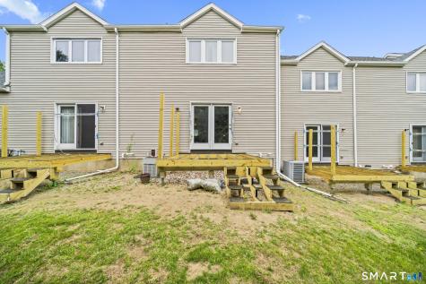 102 Oak Ridge Drive Windsor Locks CT 06096