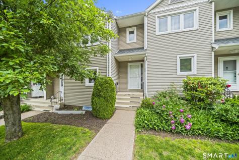 102 Oak Ridge Drive Windsor Locks CT 06096