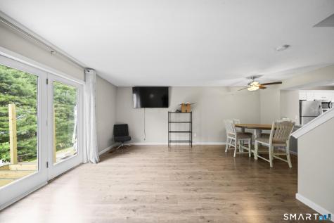 102 Oak Ridge Drive Windsor Locks CT 06096