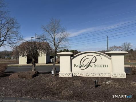1004 Summer Hill Drive South Windsor CT 06074