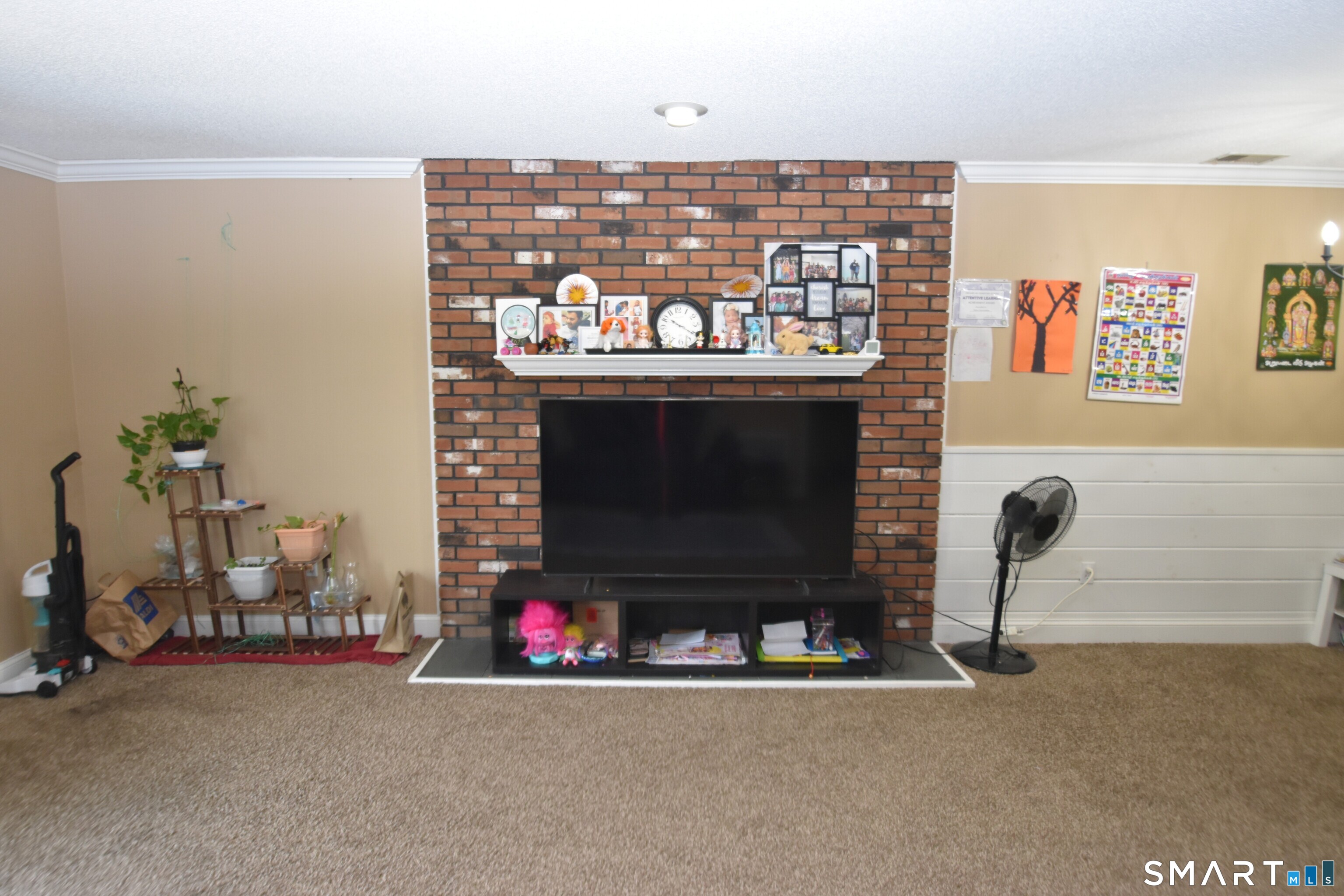 1004 Summer Hill Drive South Windsor CT 06074