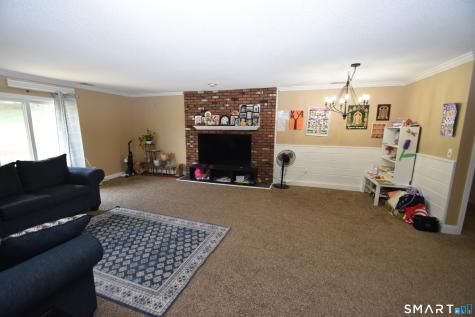 1004 Summer Hill Drive South Windsor CT 06074