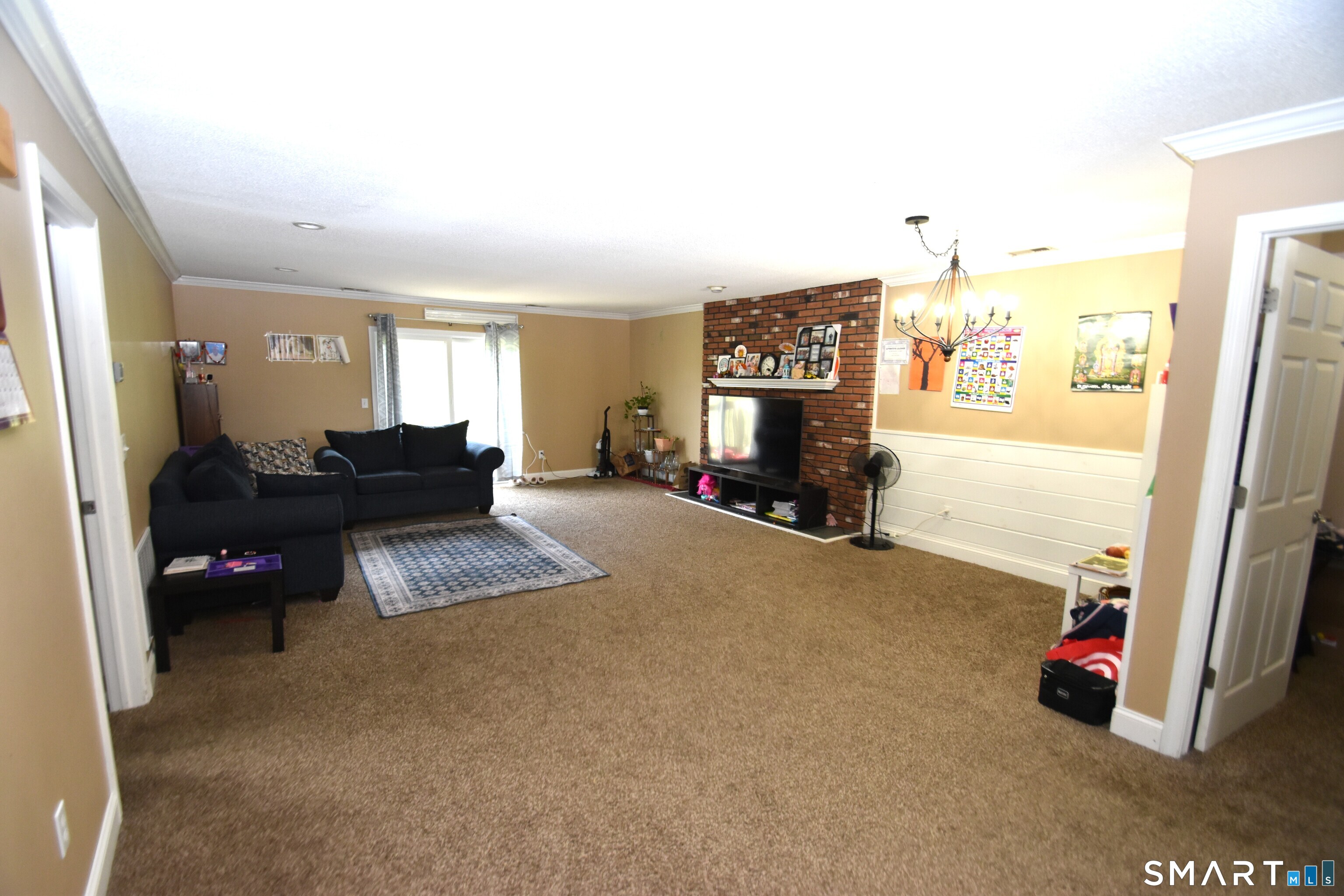 1004 Summer Hill Drive South Windsor CT 06074