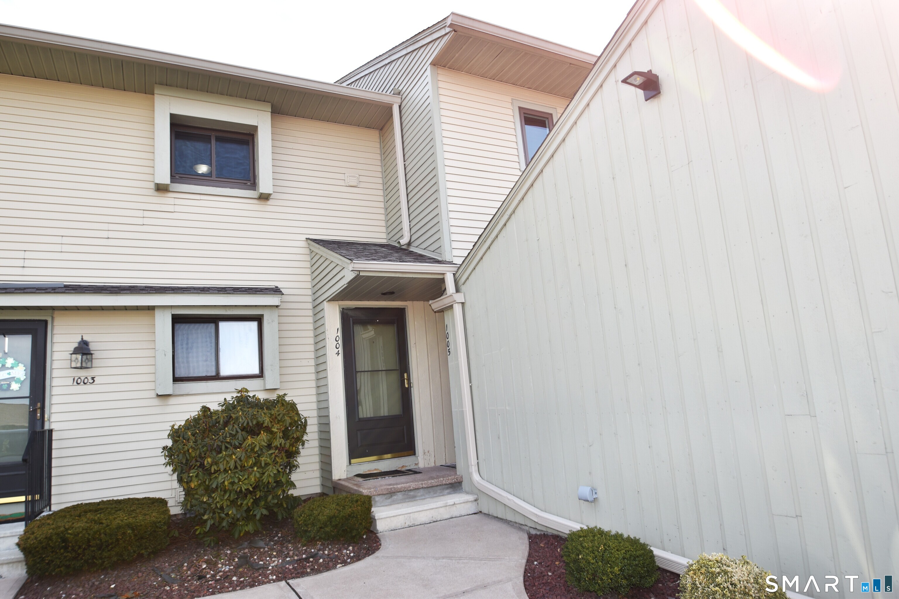1004 Summer Hill Drive South Windsor CT 06074
