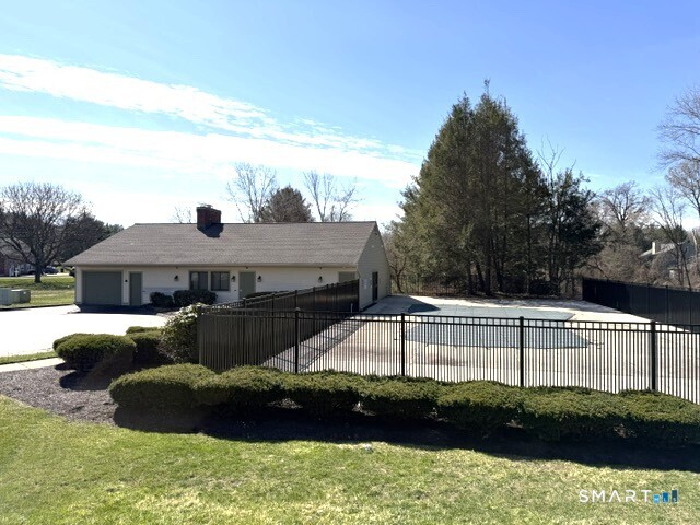 1004 Summer Hill Drive South Windsor CT 06074