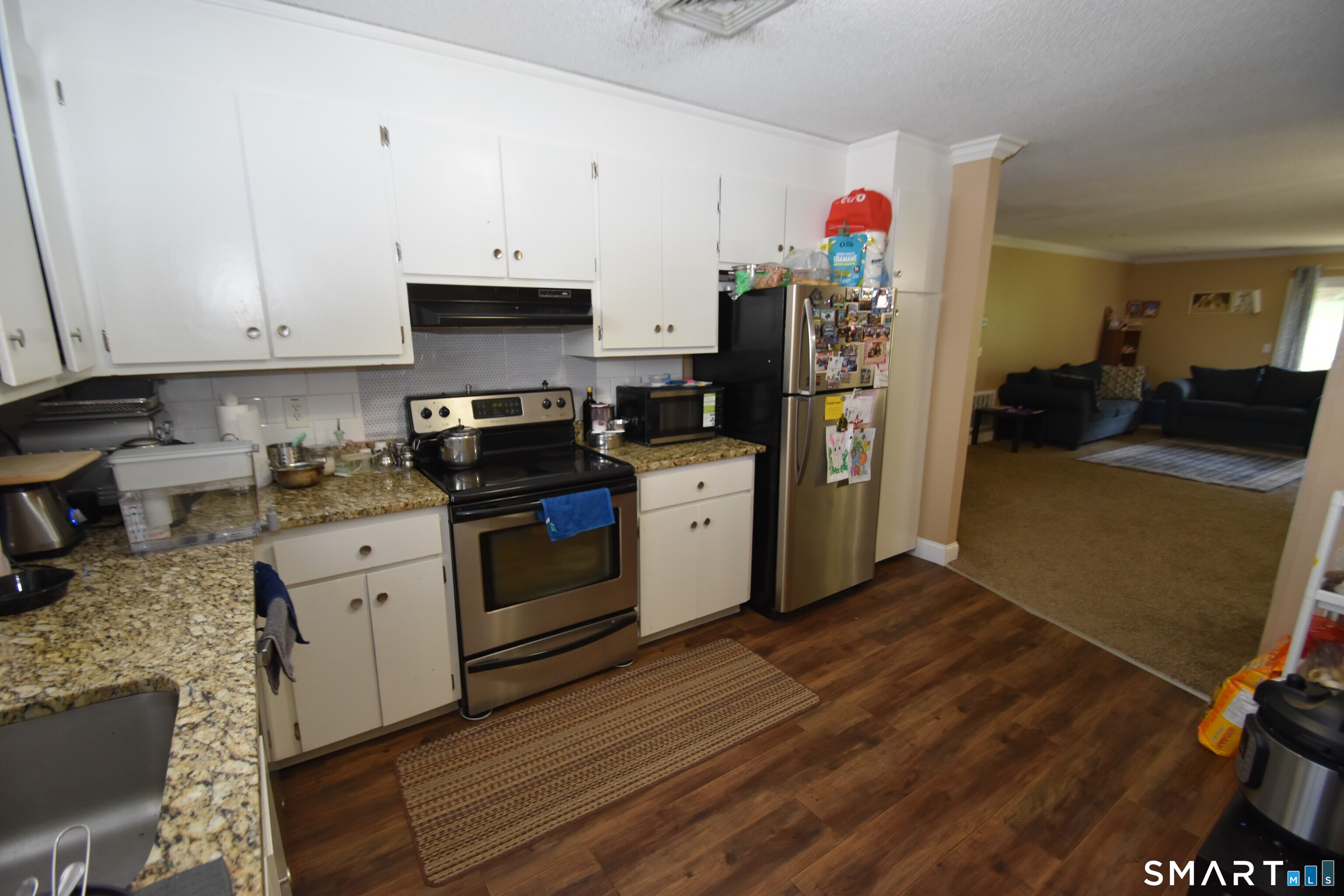 1004 Summer Hill Drive South Windsor CT 06074