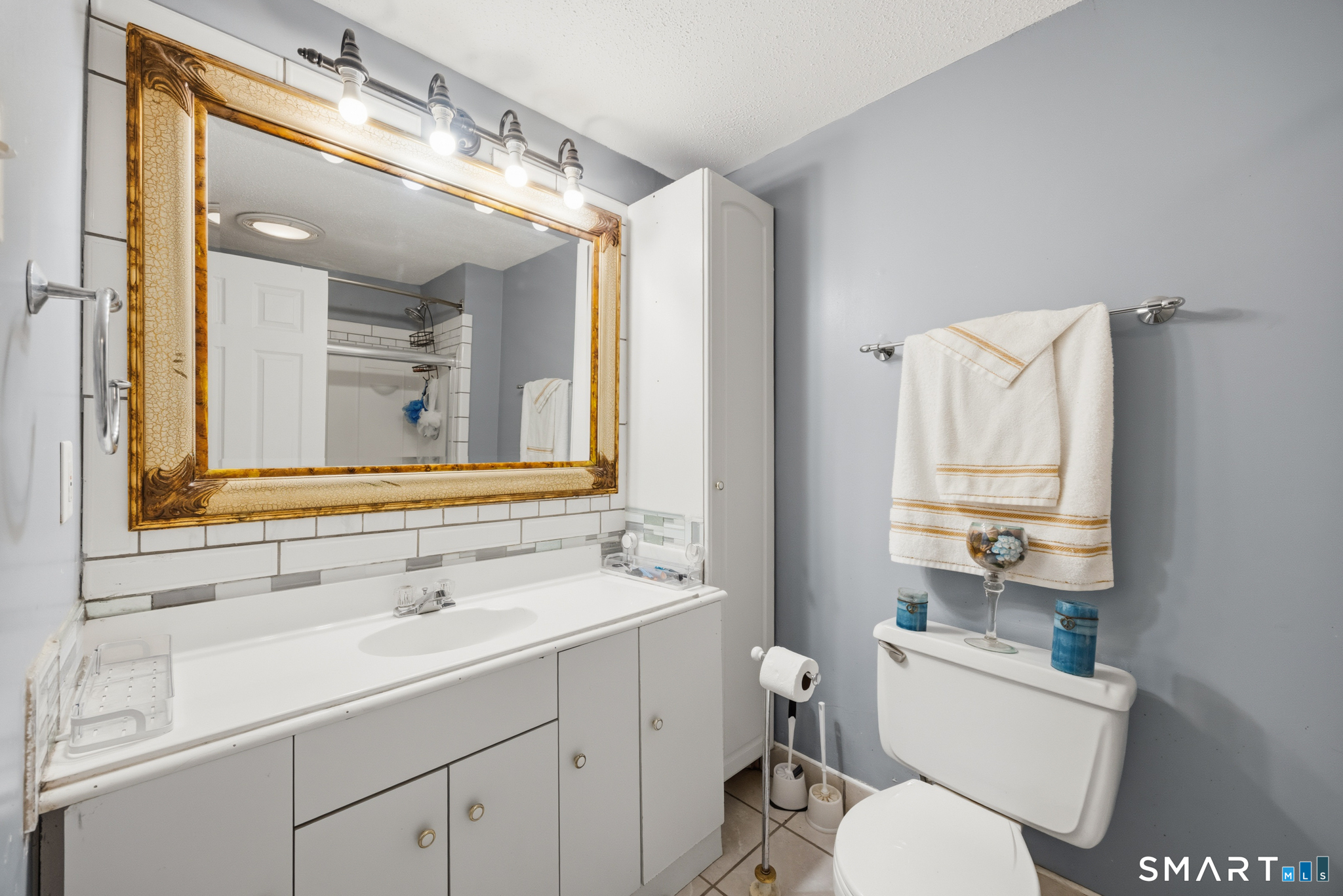 323 Dunfey Lane Windsor CT 06095