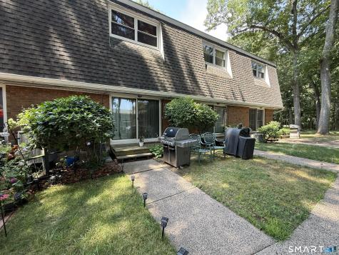 323 Dunfey Lane Windsor CT 06095