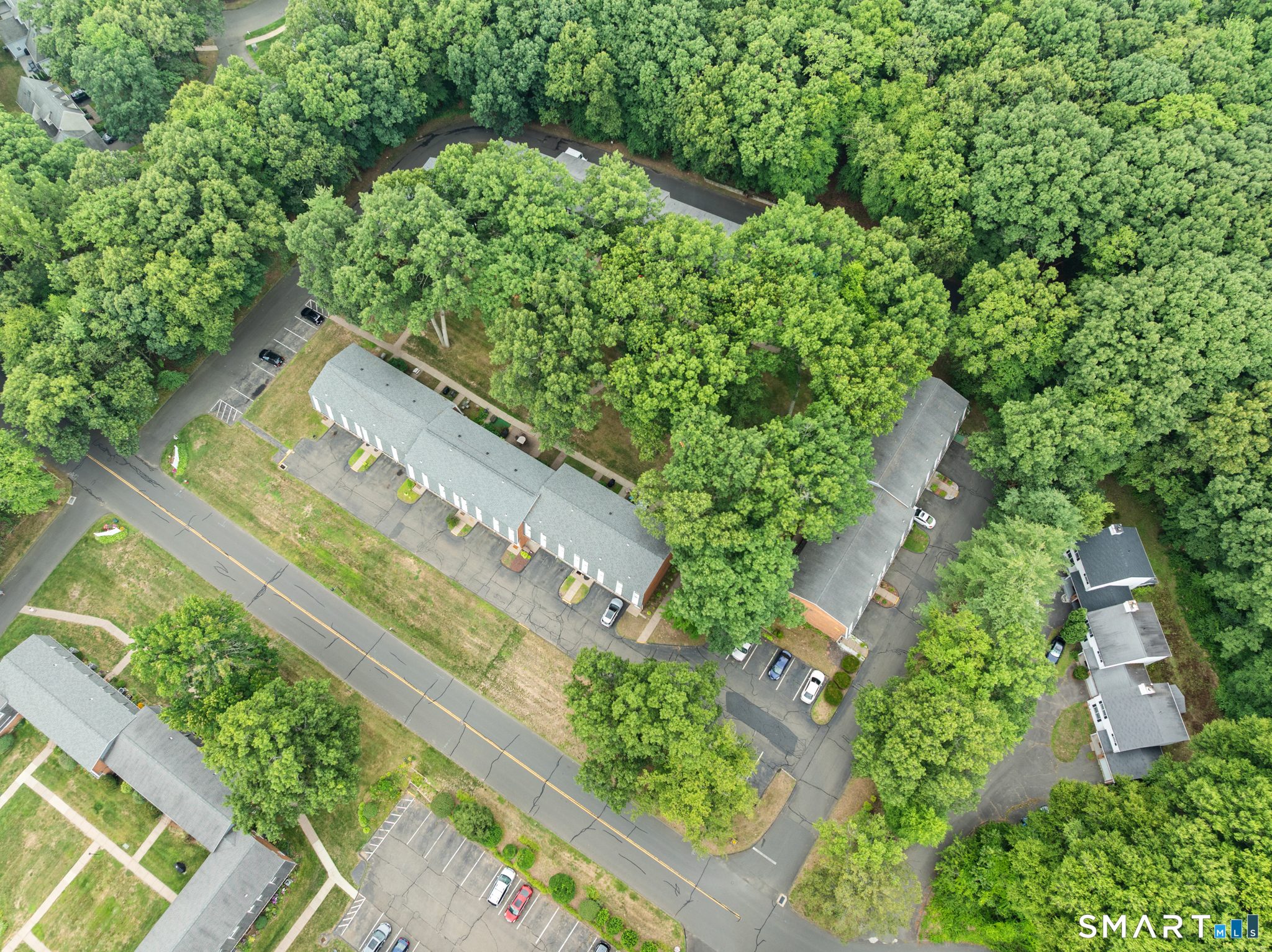 323 Dunfey Lane Windsor CT 06095