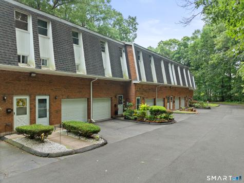 323 Dunfey Lane Windsor CT 06095