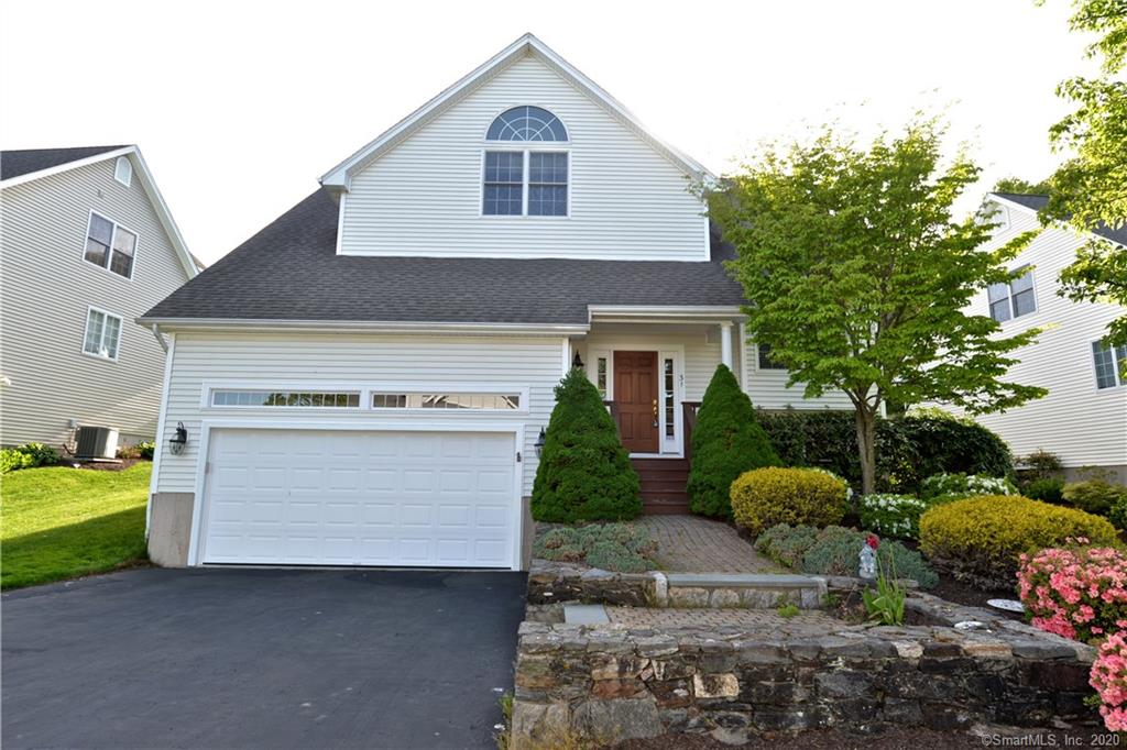 31 Waterford Lane Shelton CT 06484