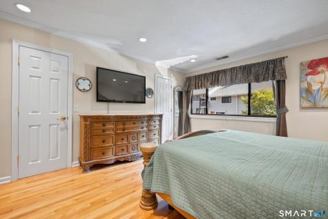 118 Sunrise Hill Road Norwalk CT 06851