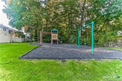 118 Sunrise Hill Road Norwalk CT 06851