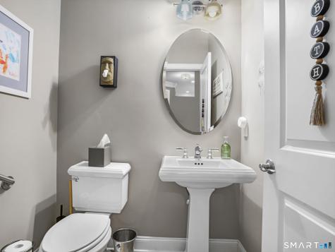 85 Winding Ridge Way Danbury CT 06810