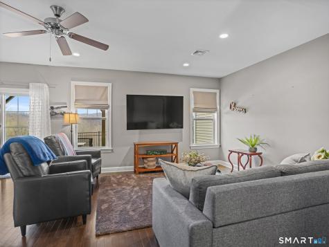 85 Winding Ridge Way Danbury CT 06810