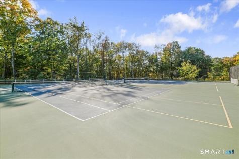 85 Winding Ridge Way Danbury CT 06810