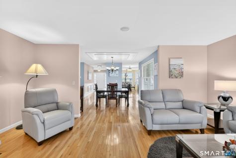 31 Ross Way Windsor Locks CT 06096