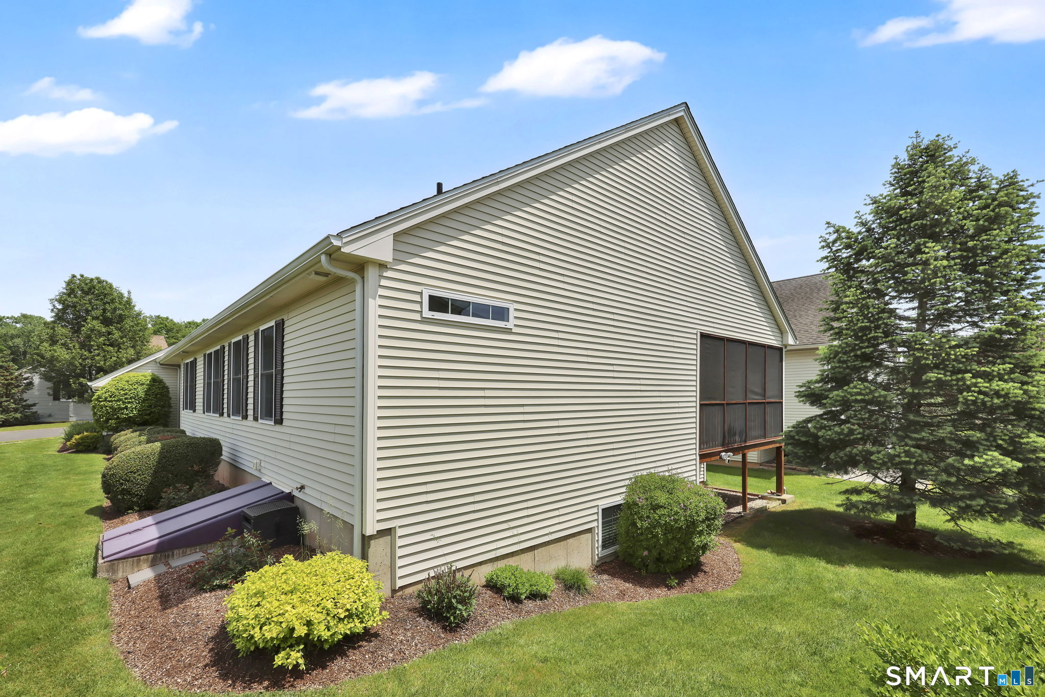 31 Ross Way Windsor Locks CT 06096