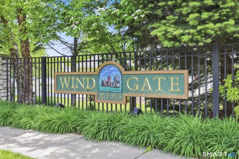 31 Ross Way Windsor Locks CT 06096