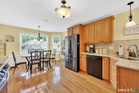 31 Ross Way Windsor Locks CT 06096