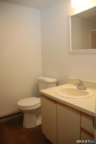 82 Longview Street Waterford CT 06385