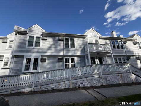 82 Longview Street Waterford CT 06385