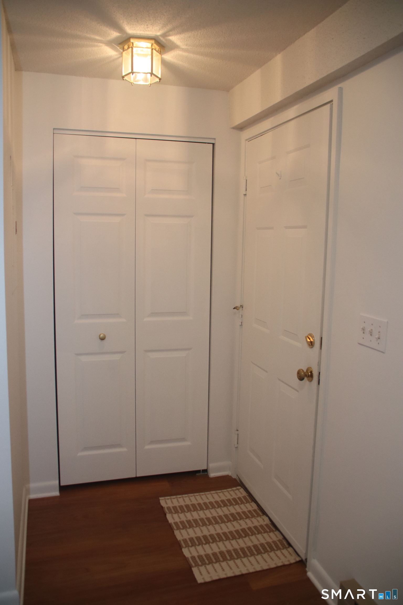 82 Longview Street Waterford CT 06385