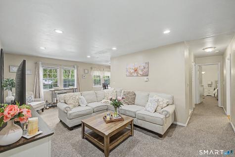 10 Scuppo Road Danbury CT 06811