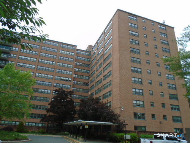 31 Woodland Street Hartford CT 06105