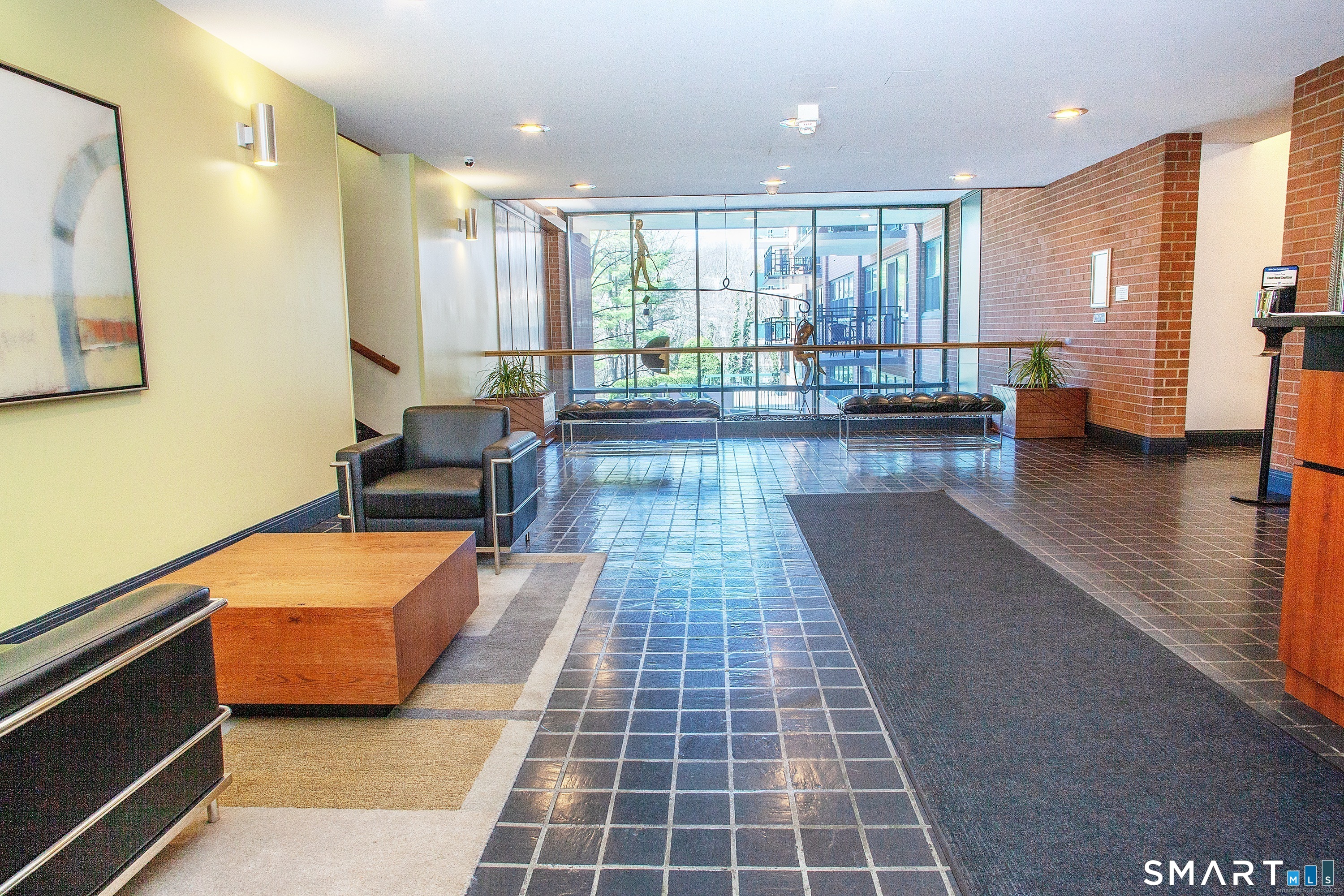 31 Woodland Street Hartford CT 06105